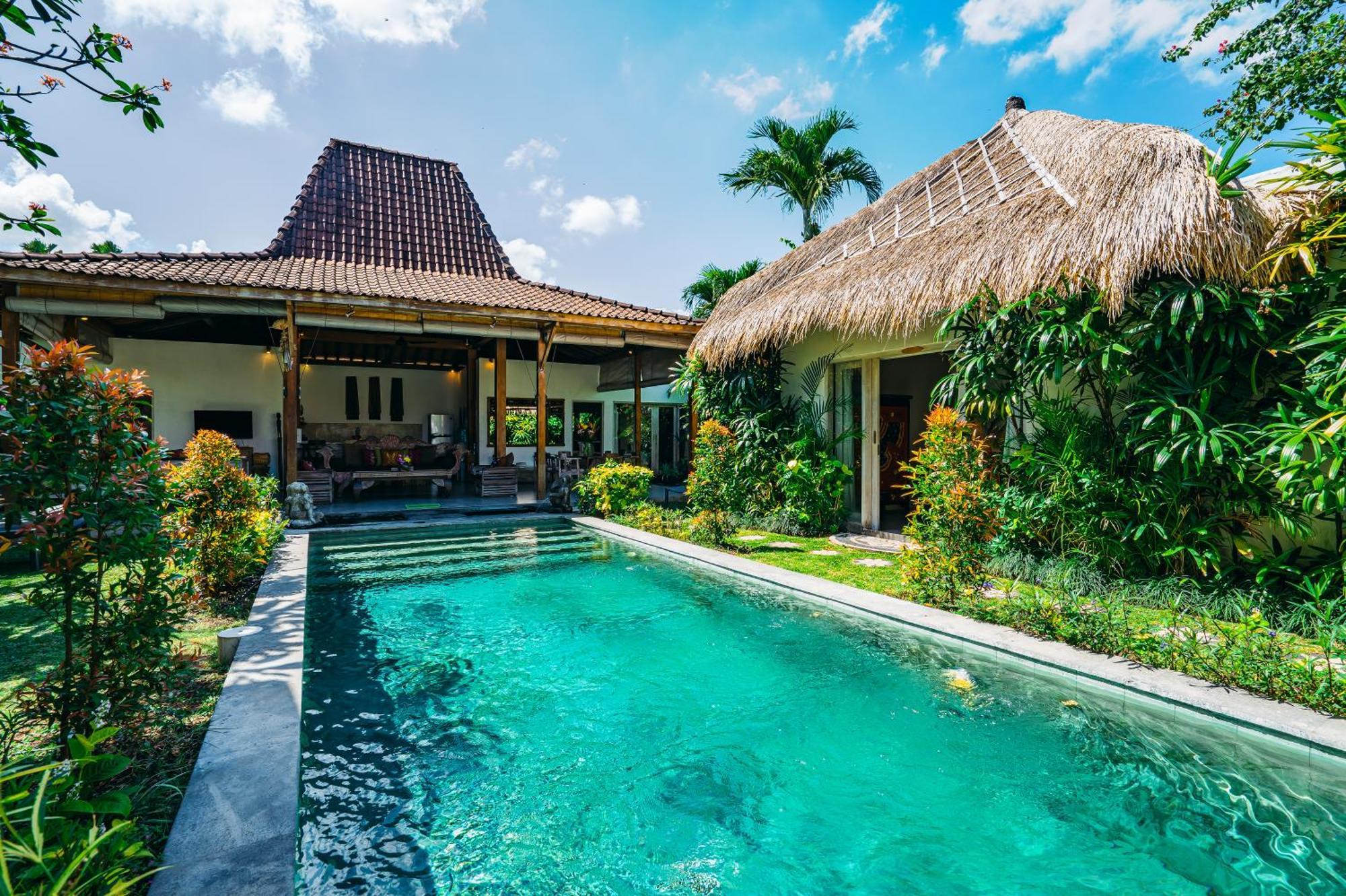 Niri - Beautiful 4br Teak Joglo In Oberoi Seminyak, A Tranquil Retreat * Seminyak