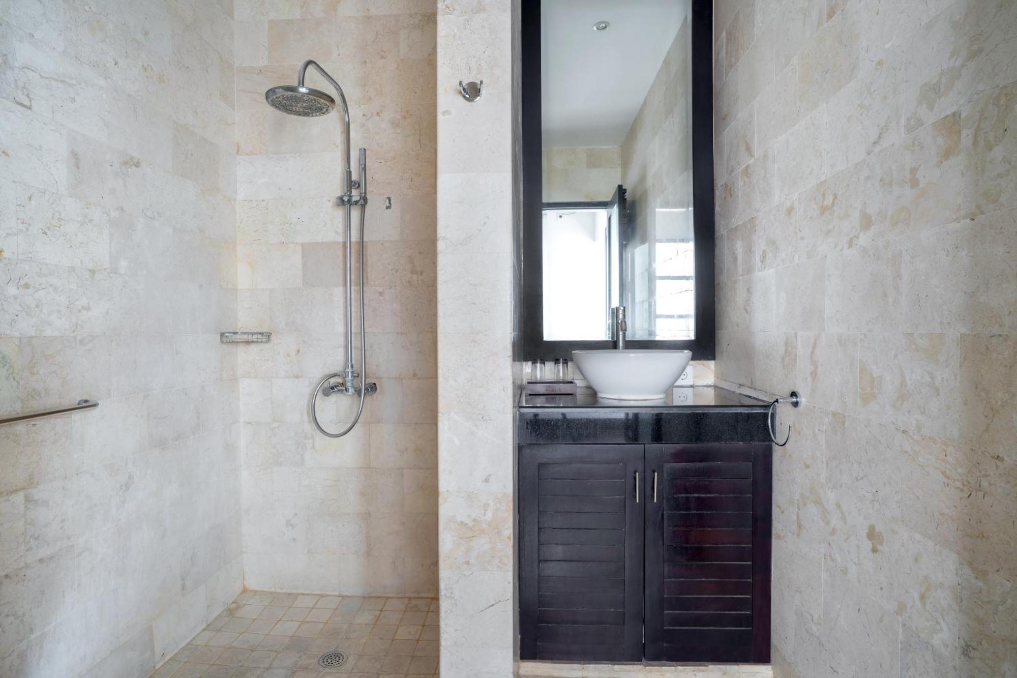 Villa Danoya Private Luxury Residences *