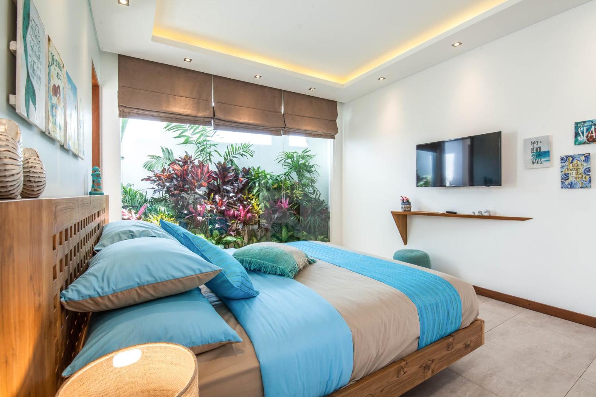 5br Designer Villa, Walk To Beach, Luxury Living Seminyak (Bali)