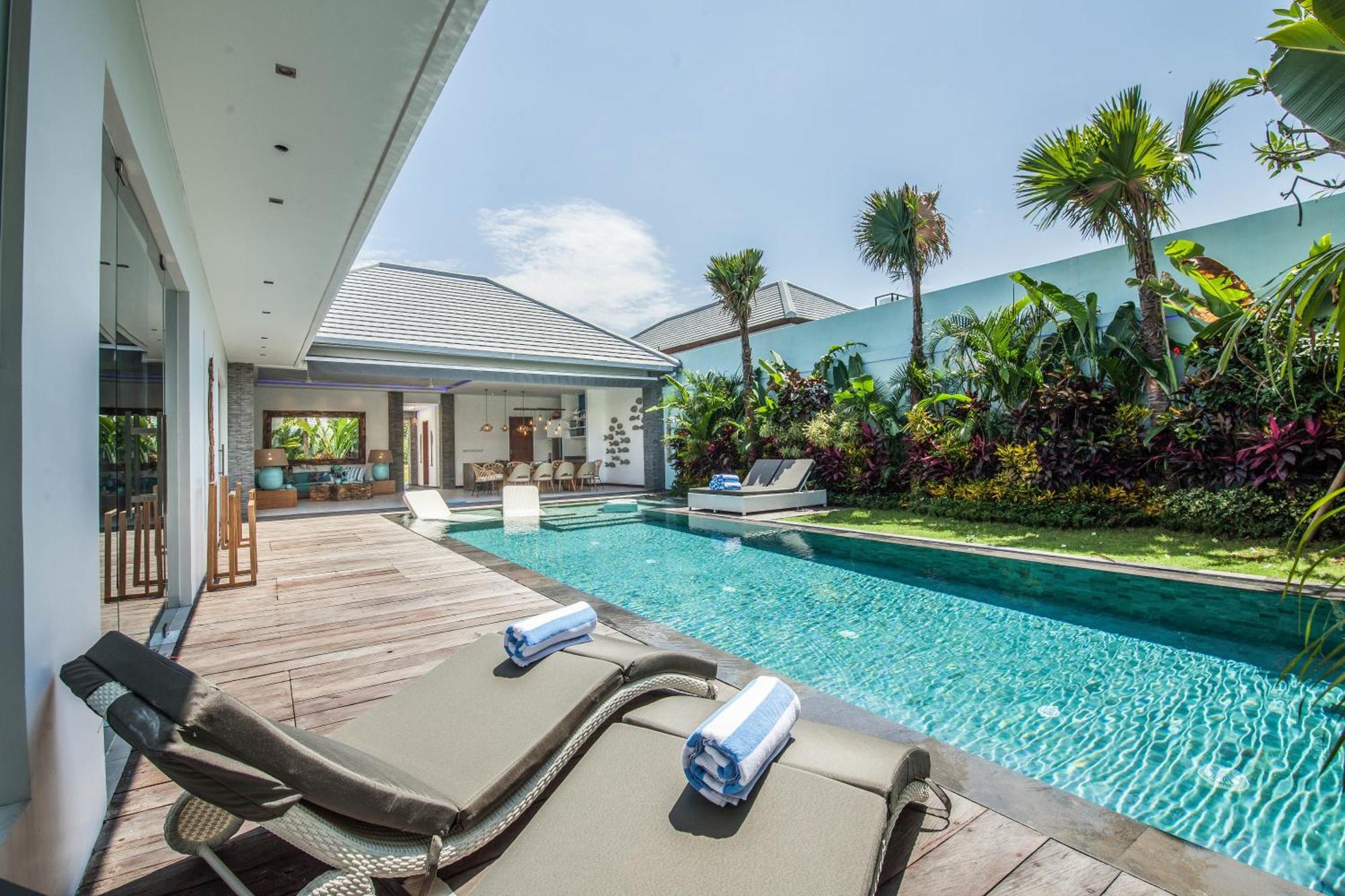 5br Designer Villa, Walk To Beach, Luxury Living Villa Seminyak (Bali)
