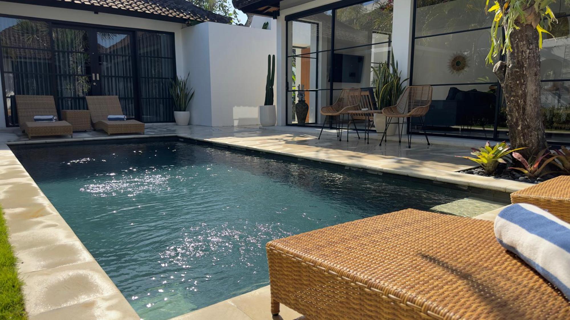 Hotel The Kon's Bali Seminyak