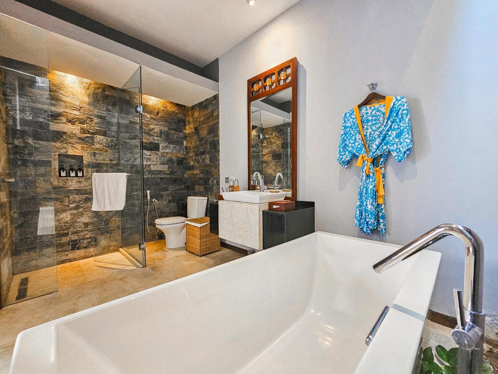 Icon - By Karaniya Experience - Chse Certified Seminyak (Bali)