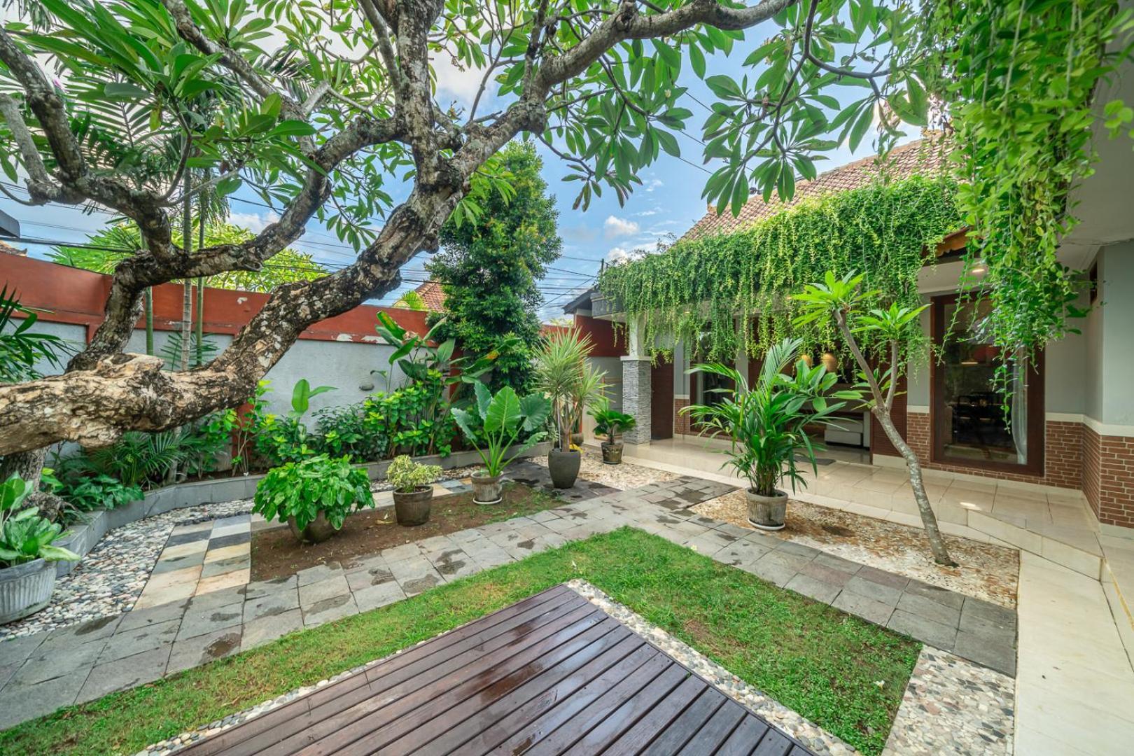 Nameera * Seminyak (Bali)