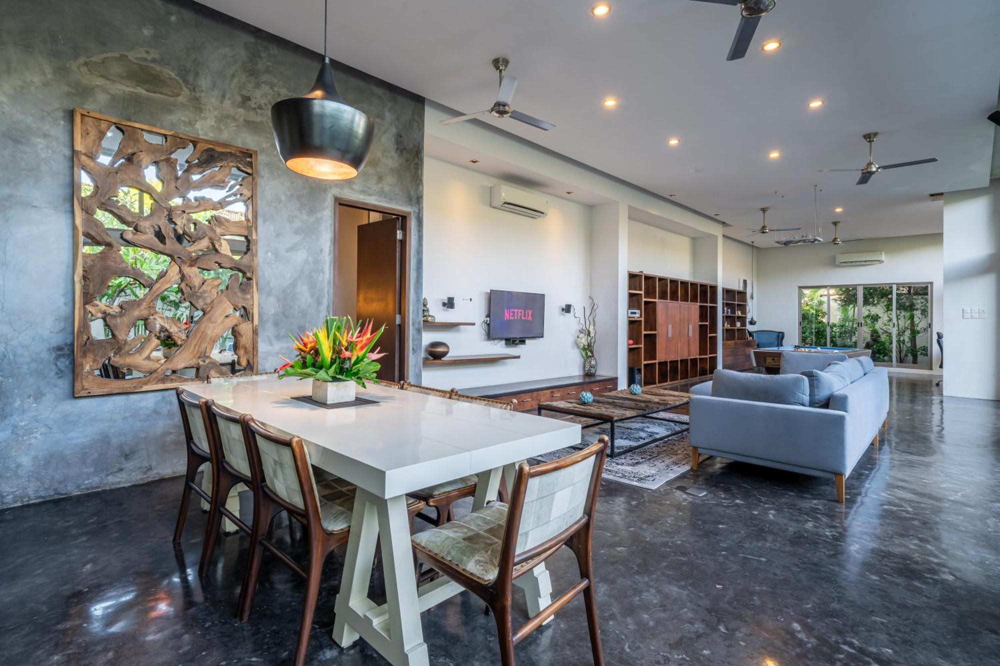 Villa Onyx
