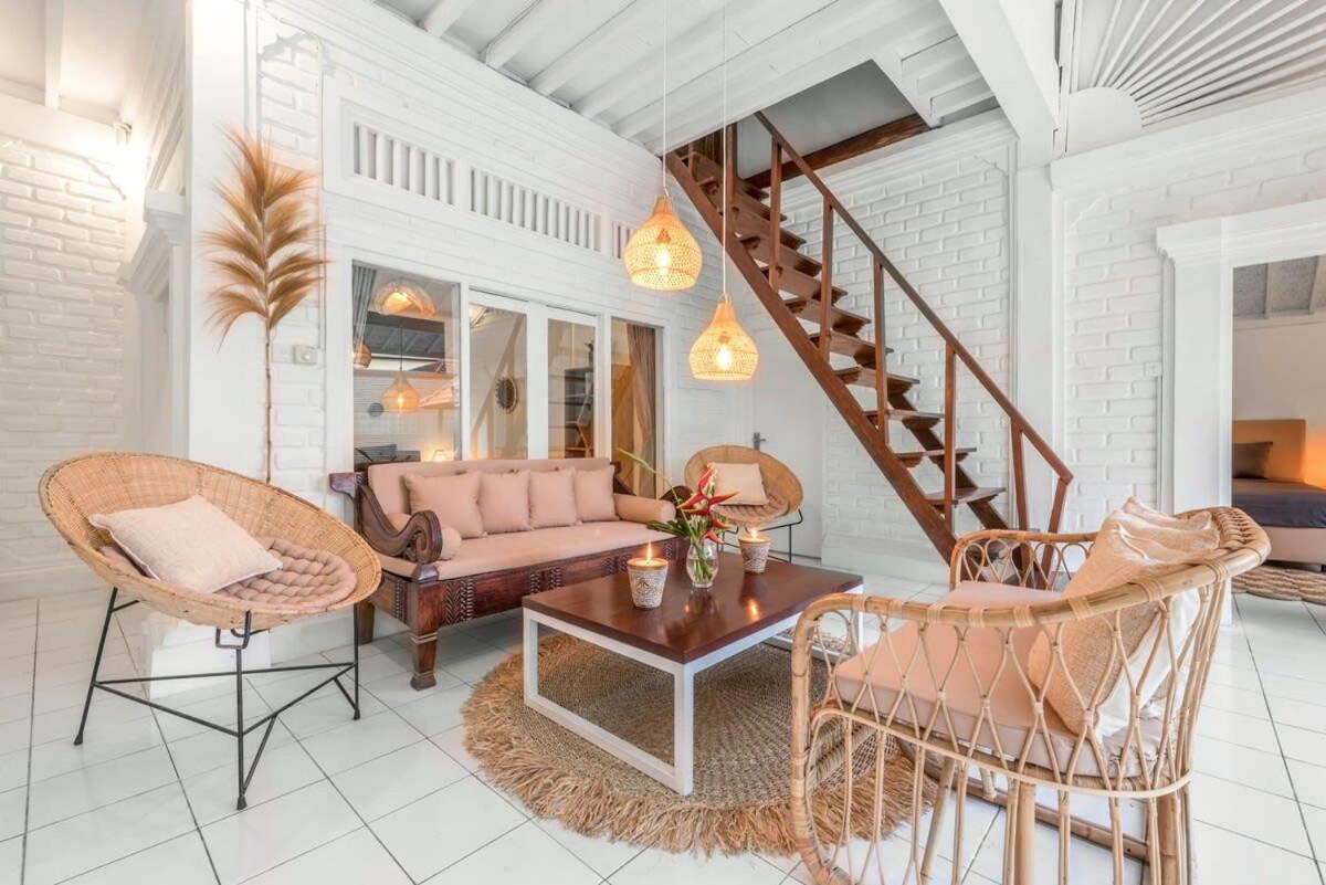 London - Private 4 Bdr In Seminyak, Pool & Garden In Prime Location Villa