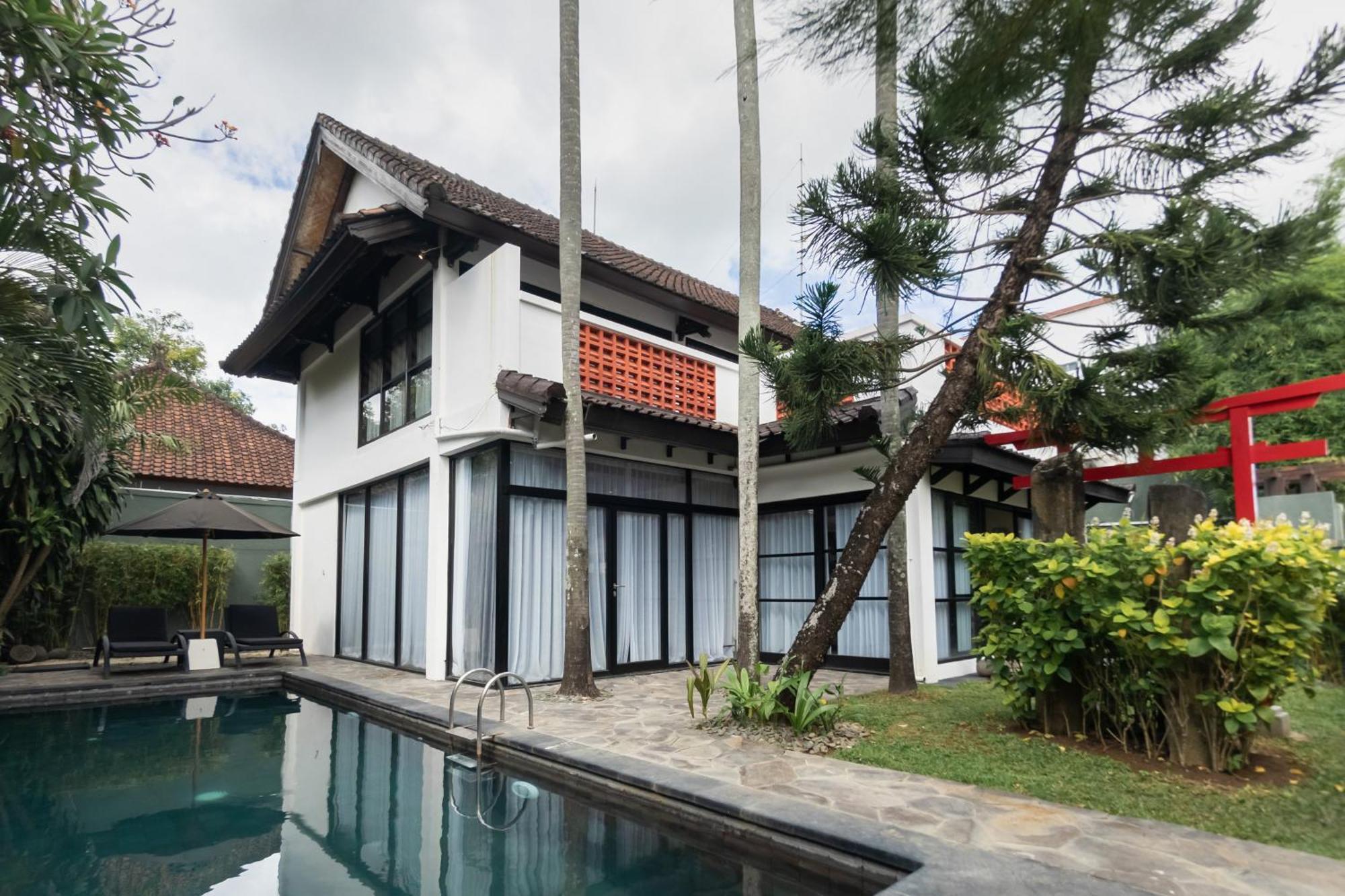 Four On Drupadi Villa