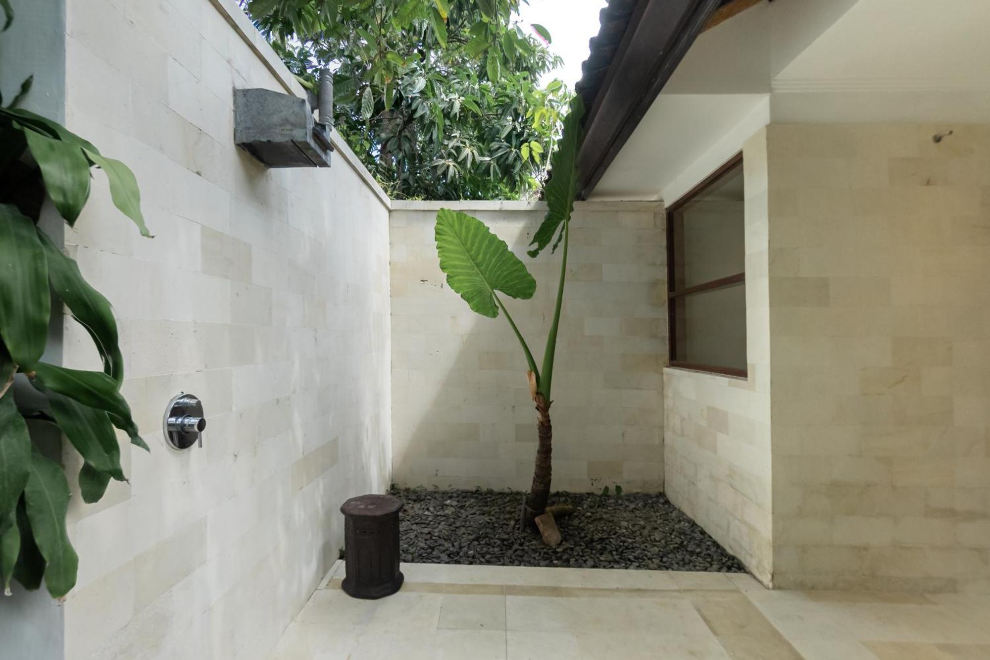 Four On Drupadi Villa