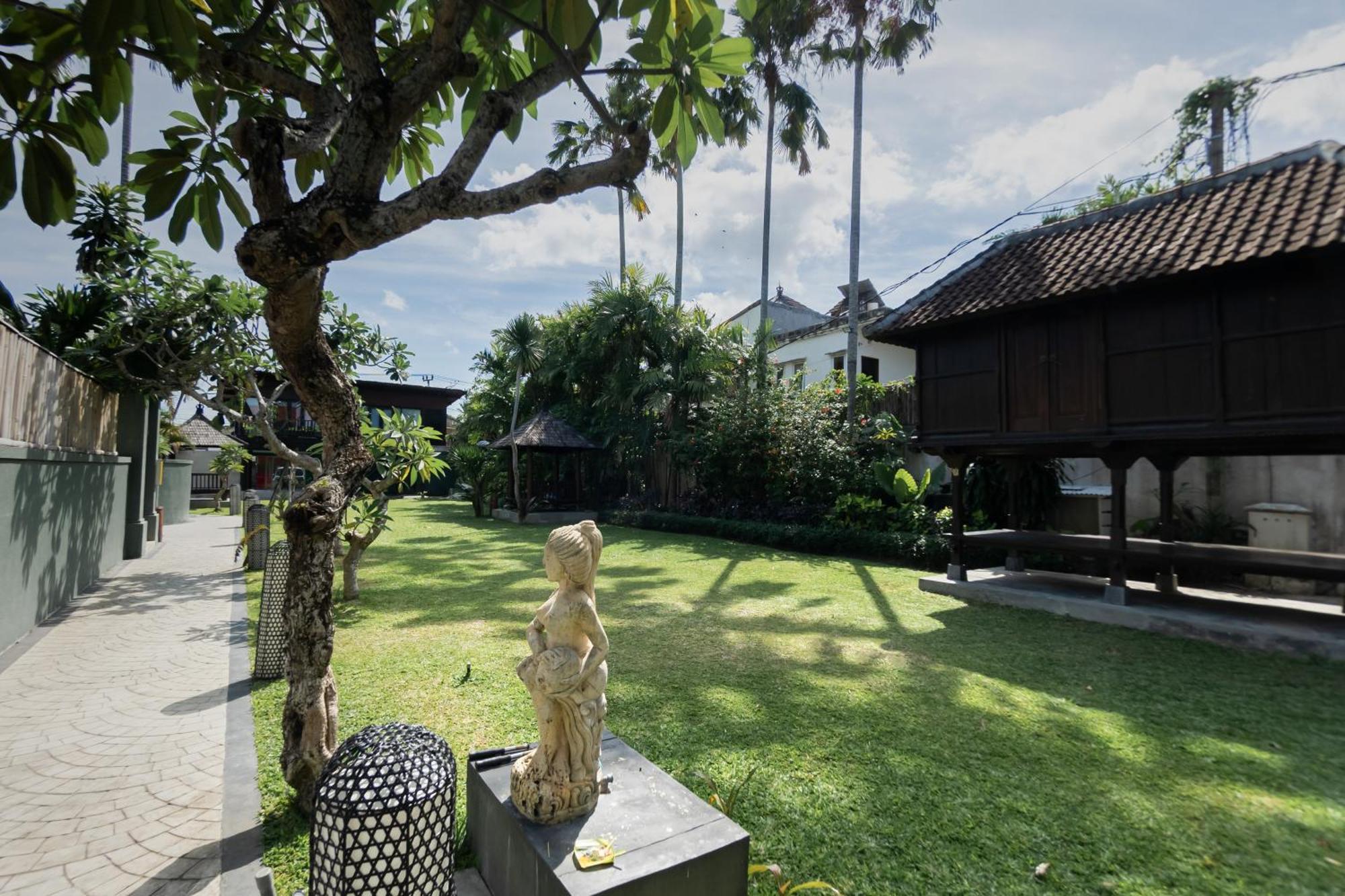 Villa Four On Drupadi Seminyak (Bali)