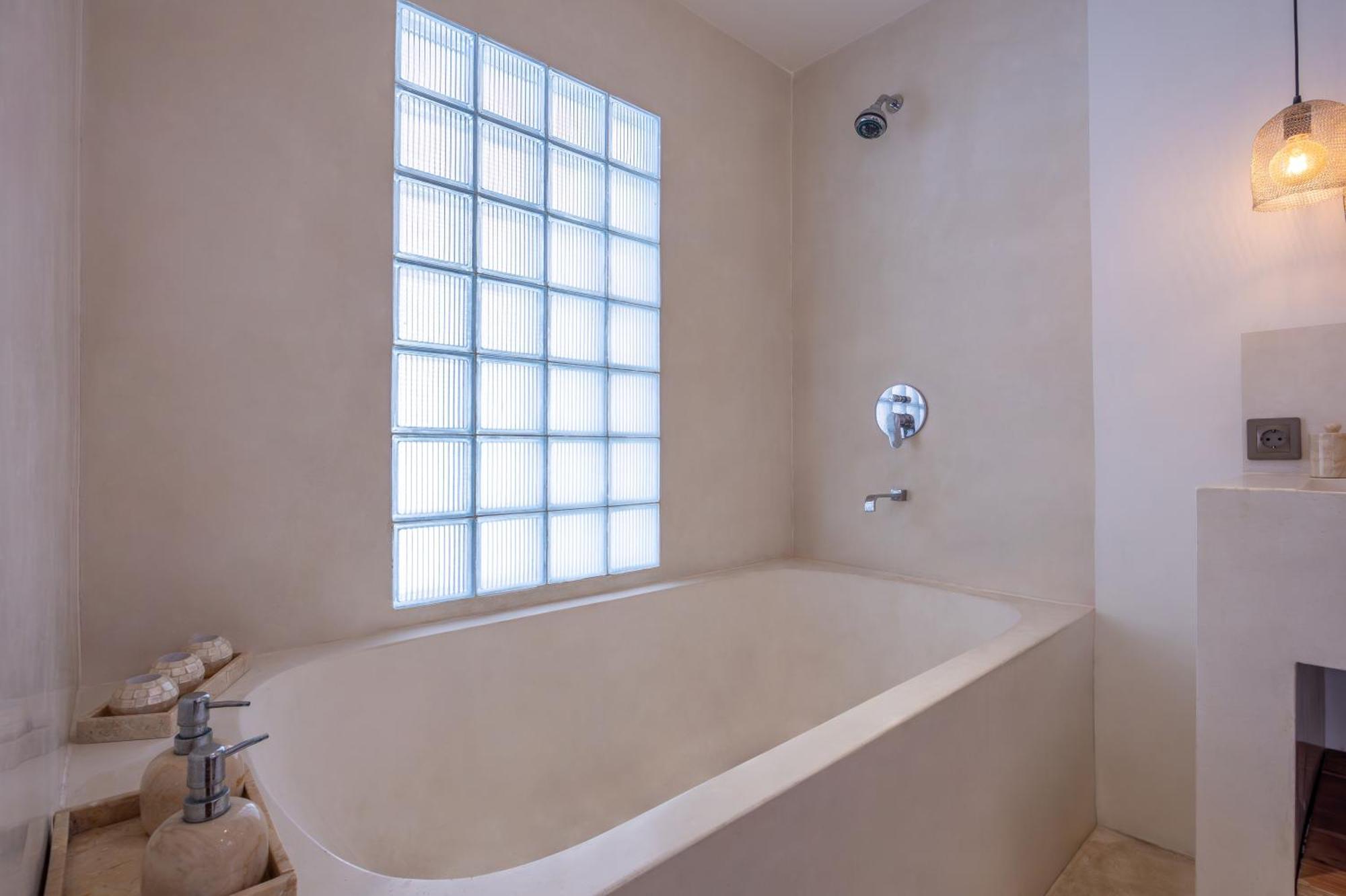 Turan Casa Auri Villa Seminyak (Bali)