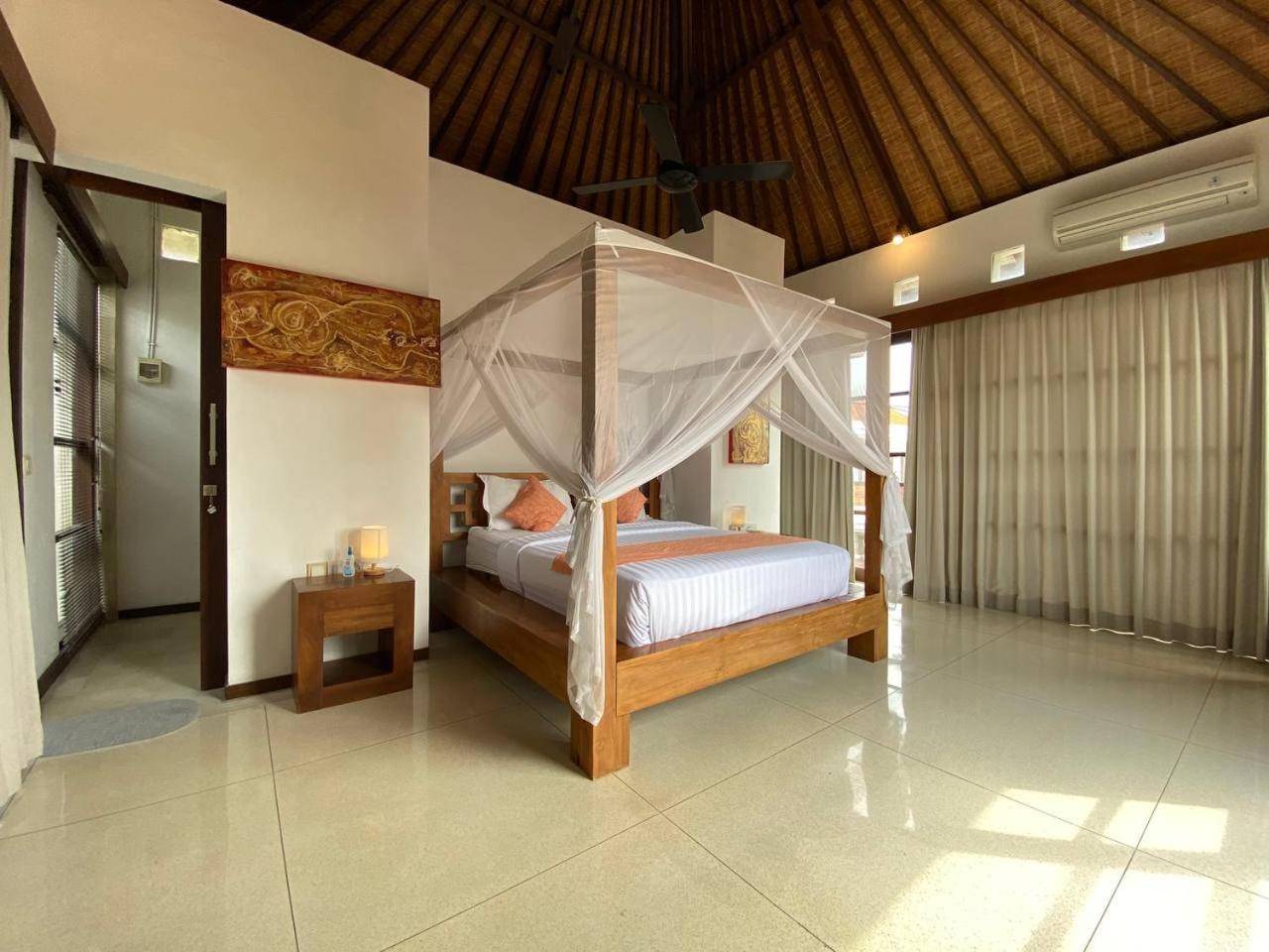Spacious In Petitenget Location *