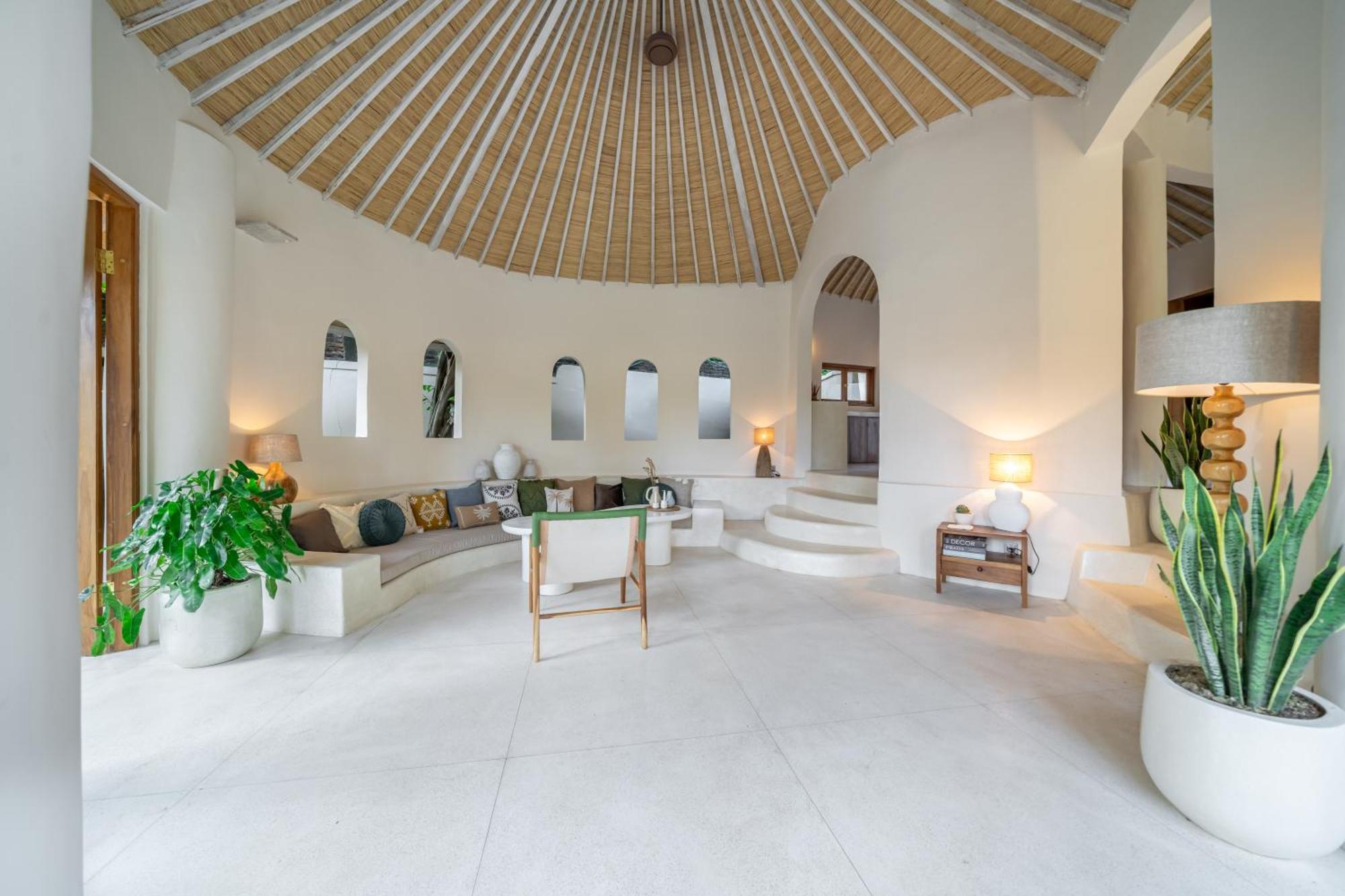 Meraki 5 Bedroom Lush Garden Central Villa Seminyak (Bali)