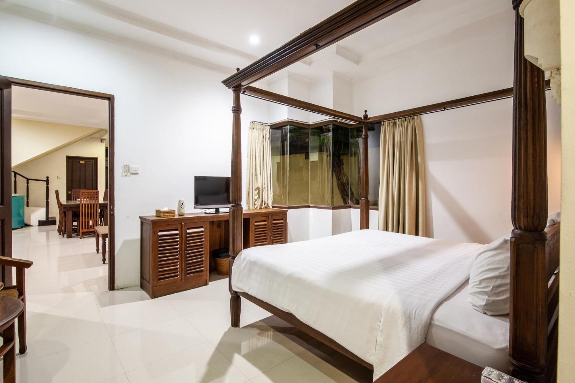 Villa 4-bedrooms Private Pool Saraswati Seminyak (Bali)