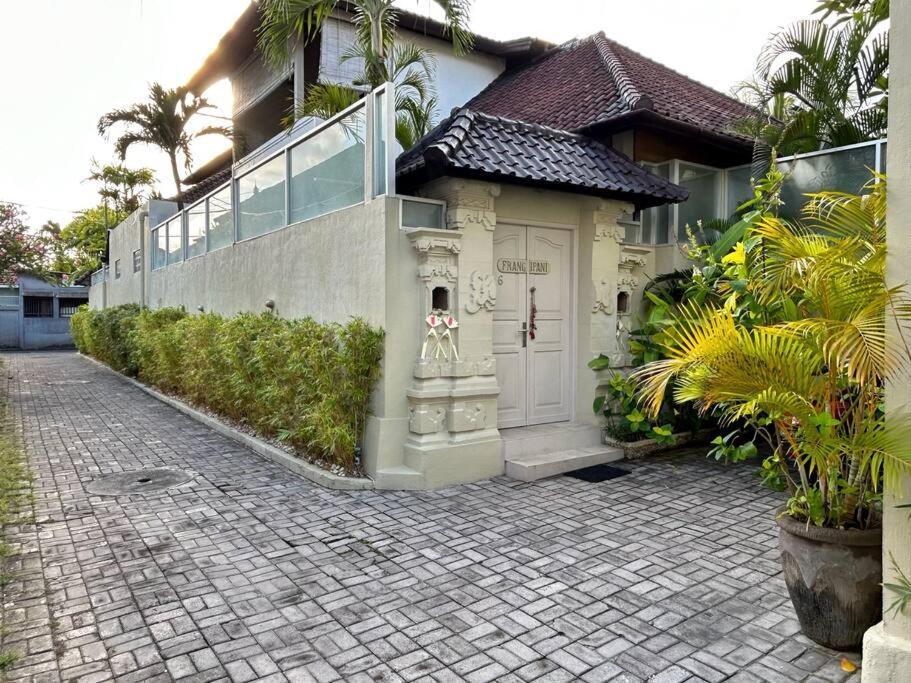 Villa Paradise Found 250m From The Seminyak (Bali)