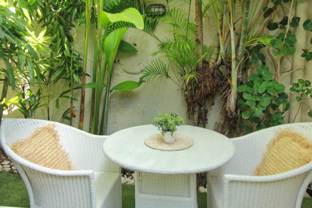Villa Paradise Found 250m From The Seminyak (Bali)
