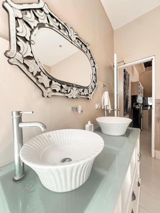 Villa Cute 2br In The Heart Of
