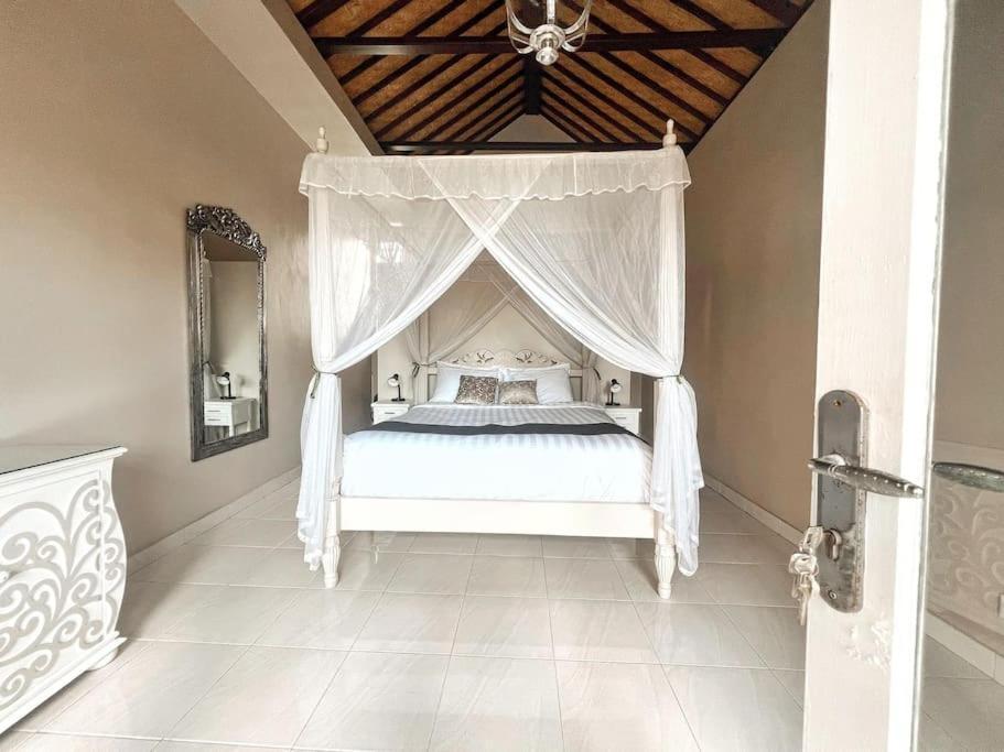 Cute 2br In The Heart Of Villa Seminyak (Bali)