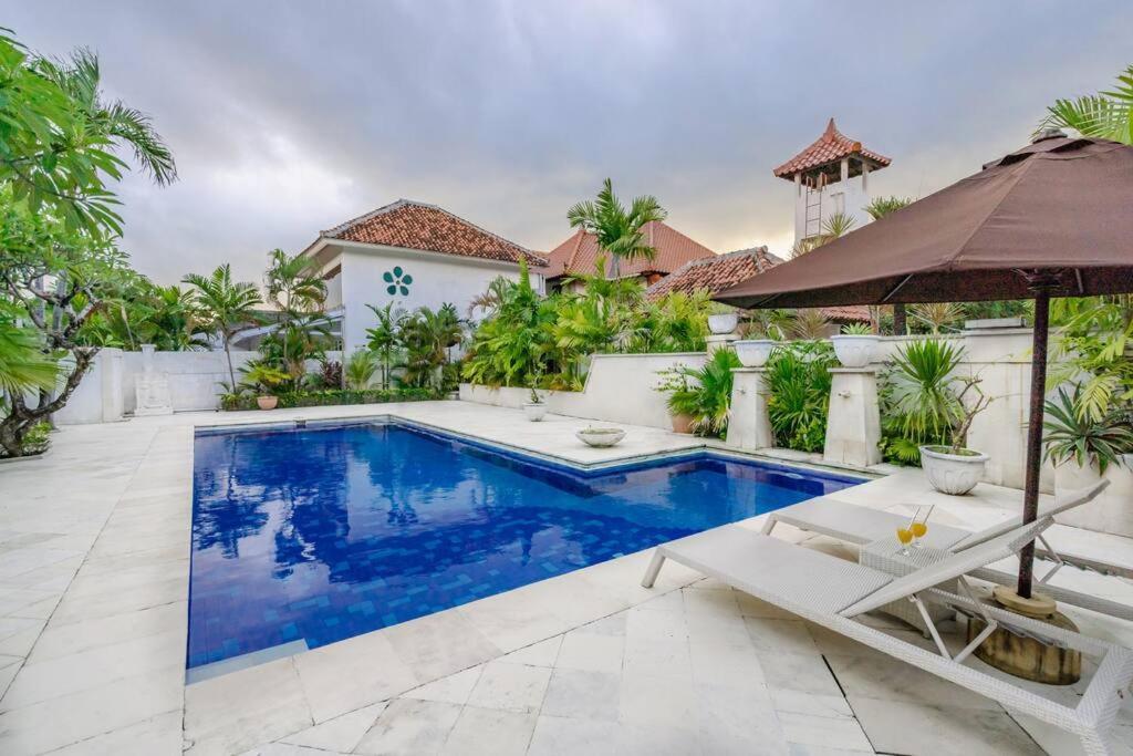 Spacious 2 Bedroom Private Pool Villa Seminyak (Bali)