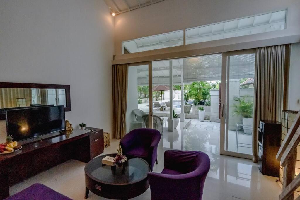 Villa Spacious 2 Bedroom Private Pool *