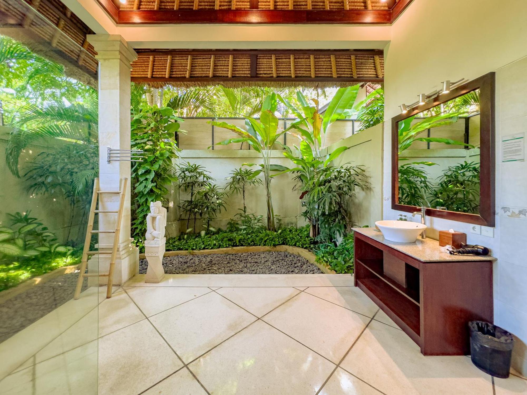 Kebun Managed By Bugis * Seminyak (Bali)