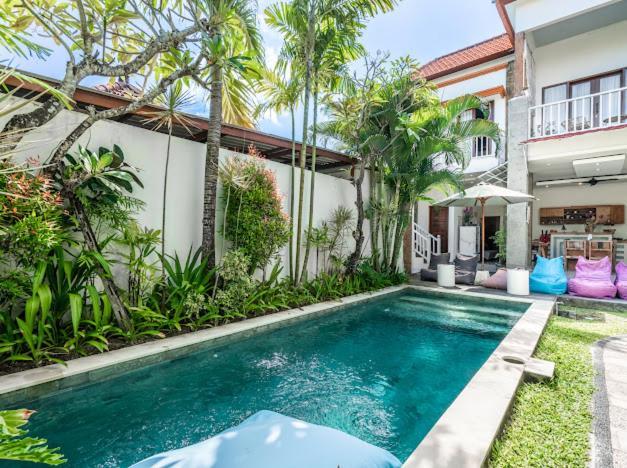 Kubu Guest house Seminyak (Bali)