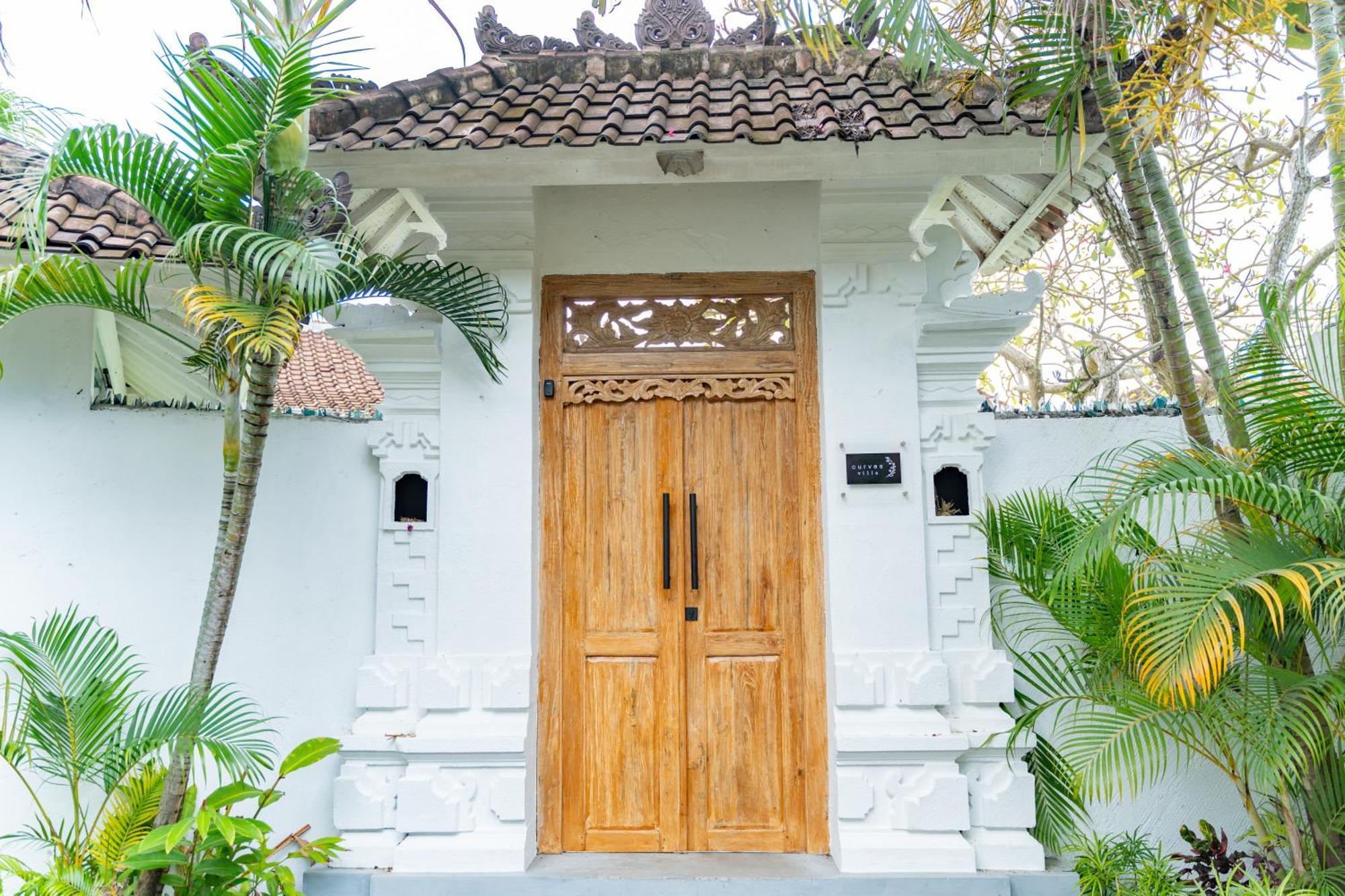 Villa Curves Bali Seminyak (Bali)