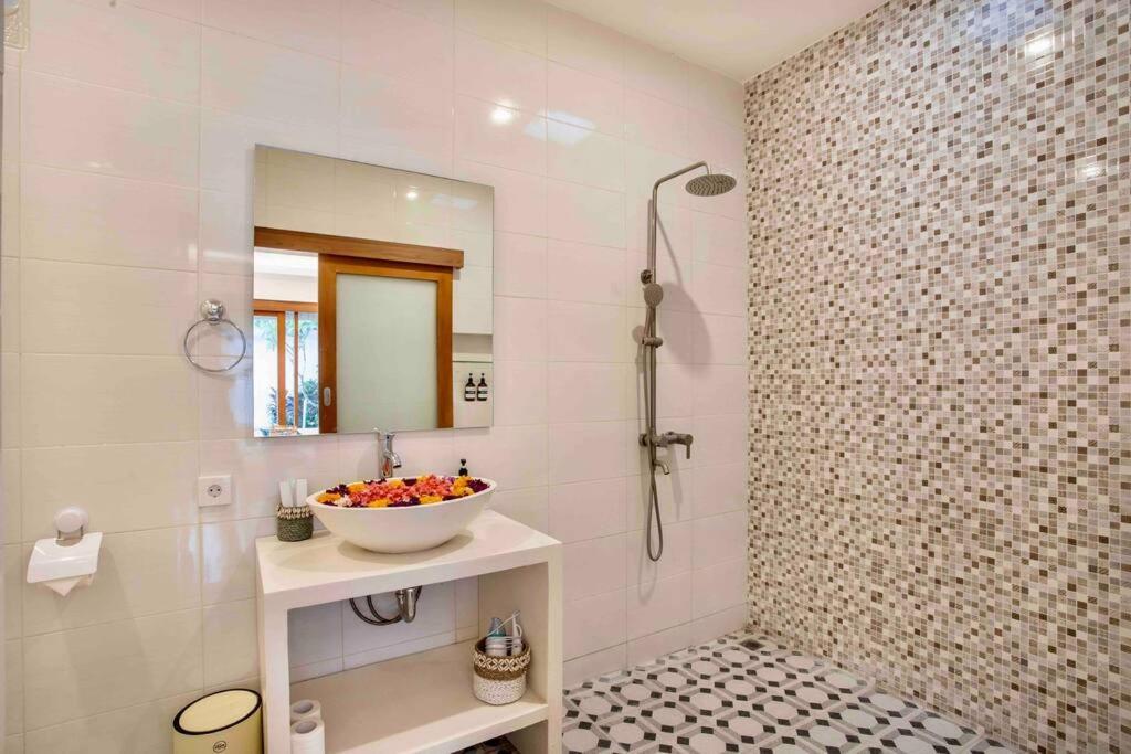 Villa Bens Mertanadi Two-bedroom With Private Pool Kuta