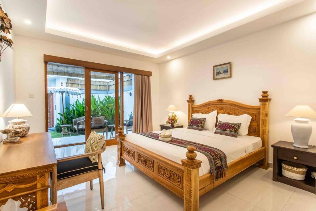 Bens Mertanadi Two-bedroom With Private Pool Kuta Villa Seminyak (Bali)