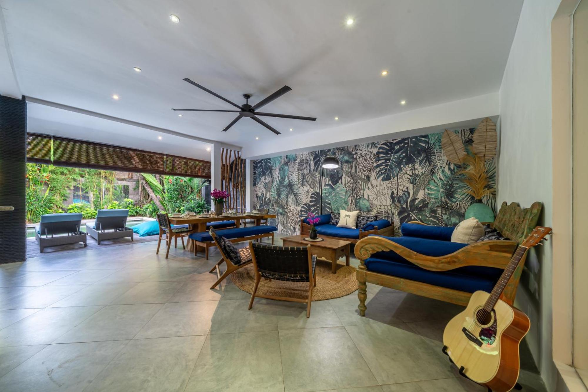 Biệt thự Alchemy Private 4 Bedroom Eat Street 10 Steps To Revolver Cafe Seminyak (Bali)