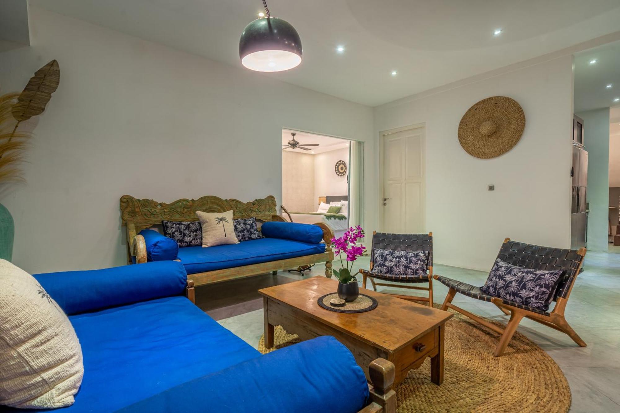 Alchemy Private 4 Bedroom Eat Street 10 Steps To Revolver Cafe Biệt thự *