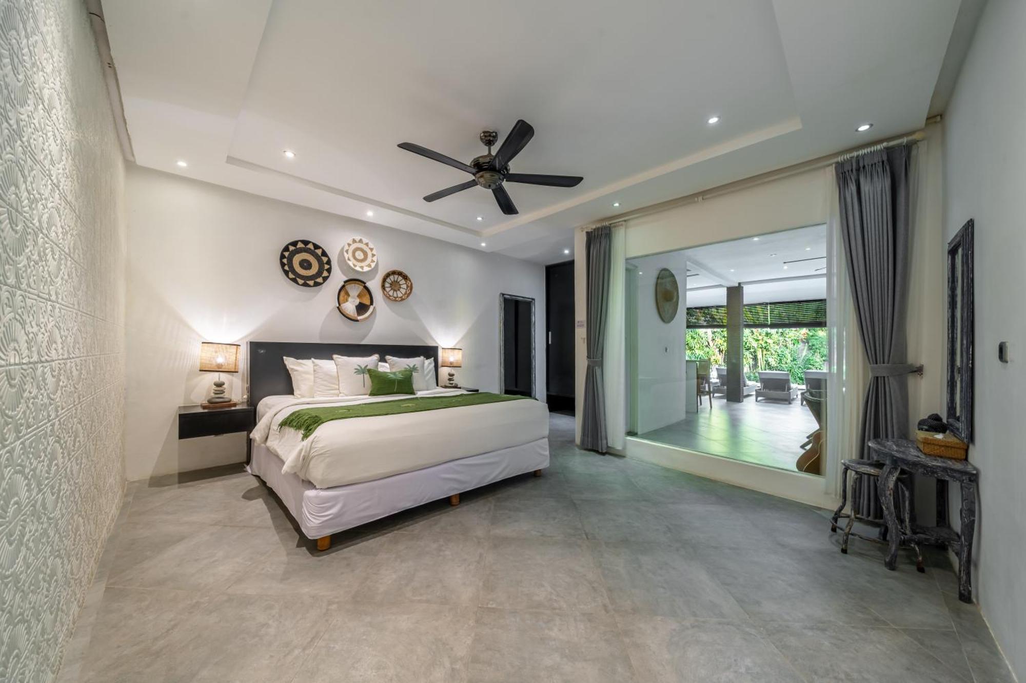 Alchemy Private 4 Bedroom Eat Street 10 Steps To Revolver Cafe Biệt thự *