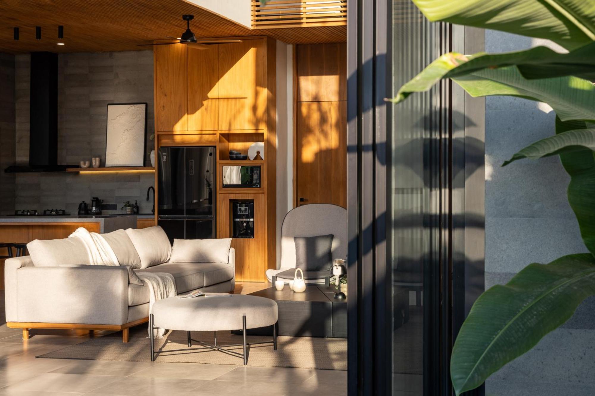 Oasi House Canggu Managed By Nagisa Bali