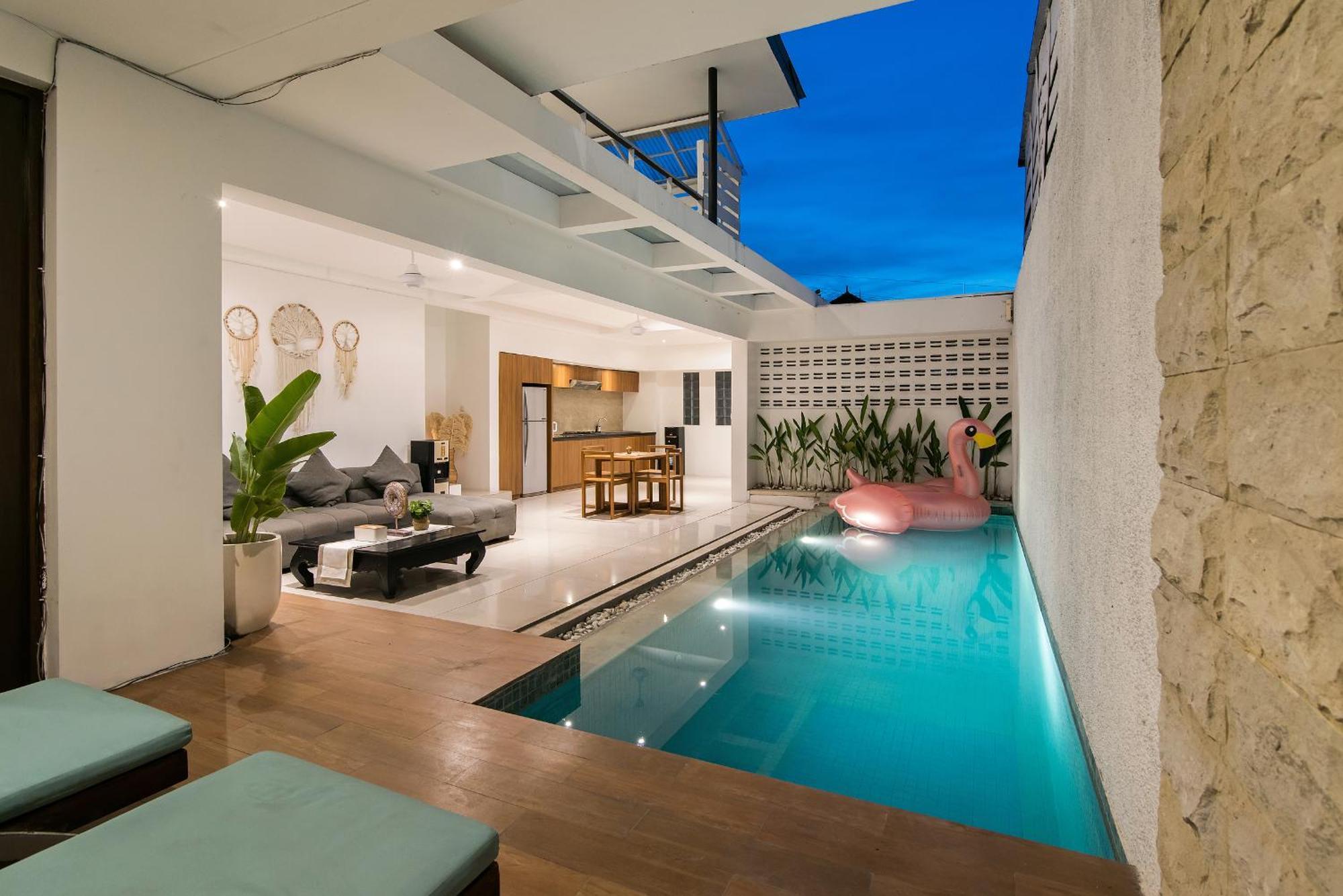 Volare * Seminyak (Bali)