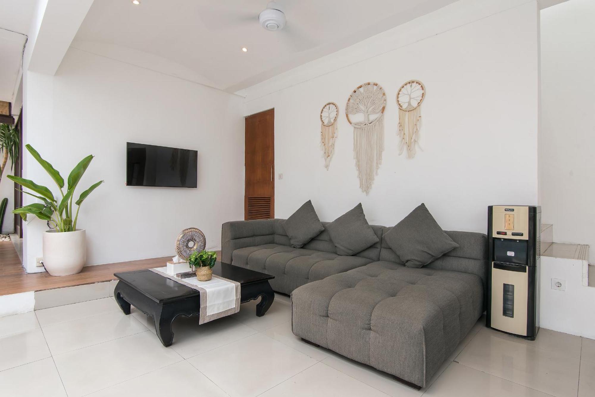 Volare Villa
