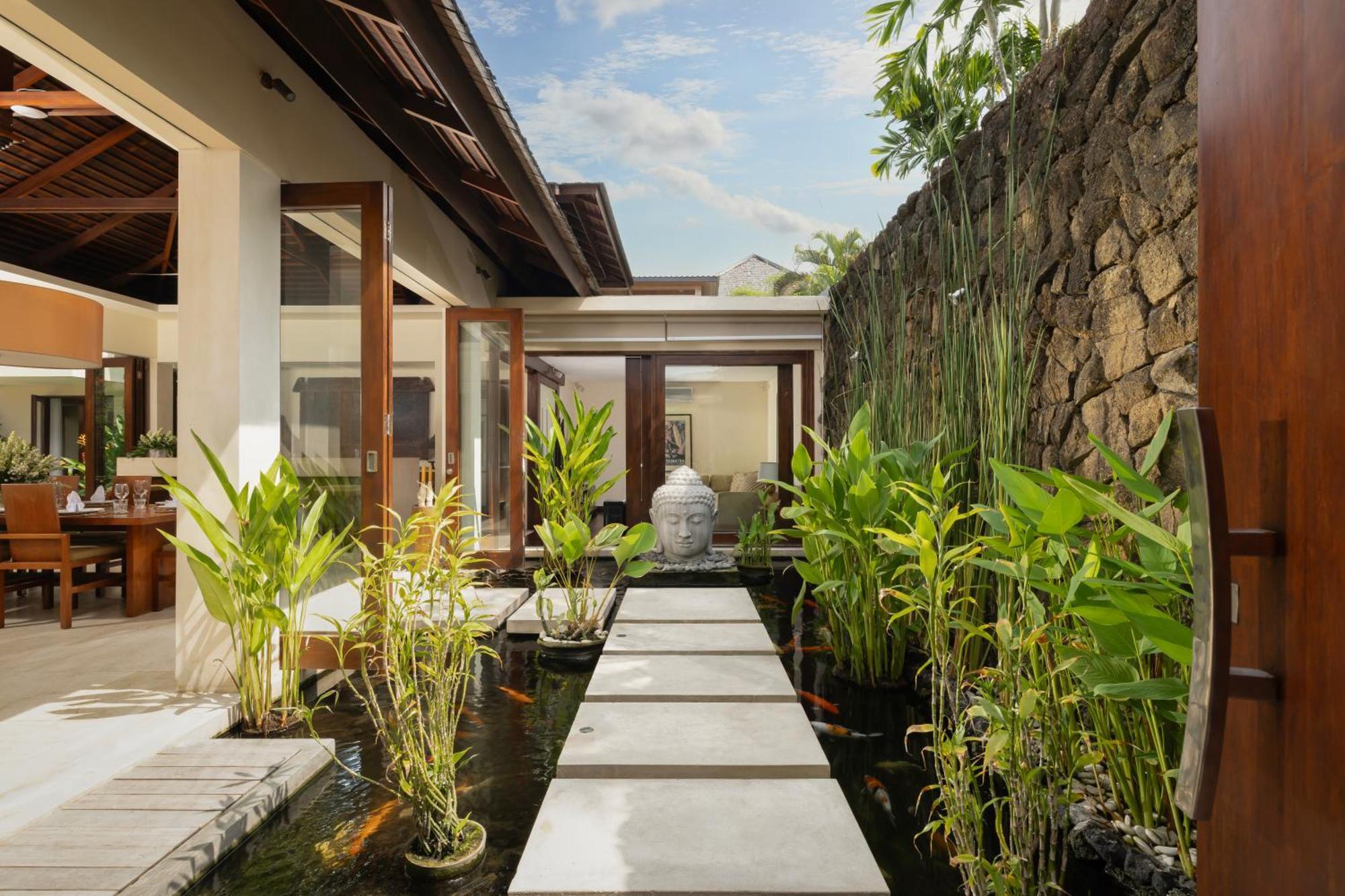 Hotel The Suar By Nakula Seminyak (Bali)