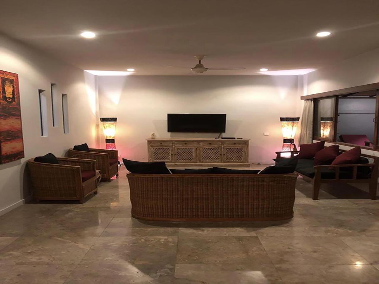 Villa - Private Pool And Fast Wifi Seminyak (Bali)