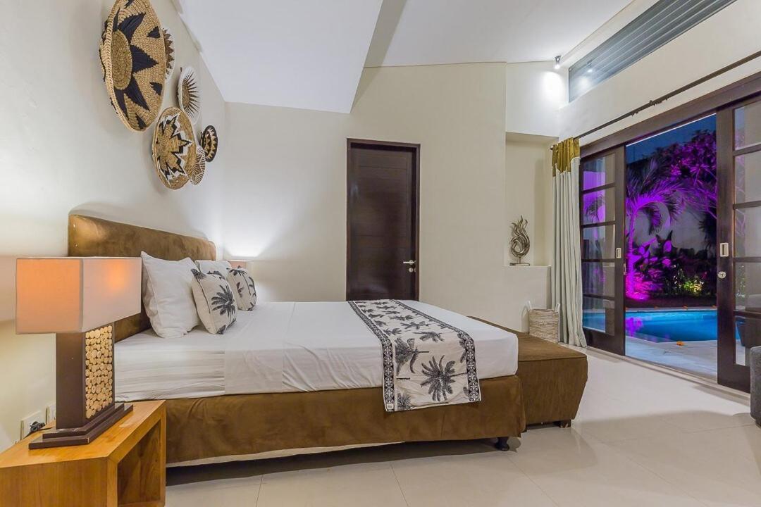 Luxury 4 Bedroom Seminiak * Seminyak (Bali)