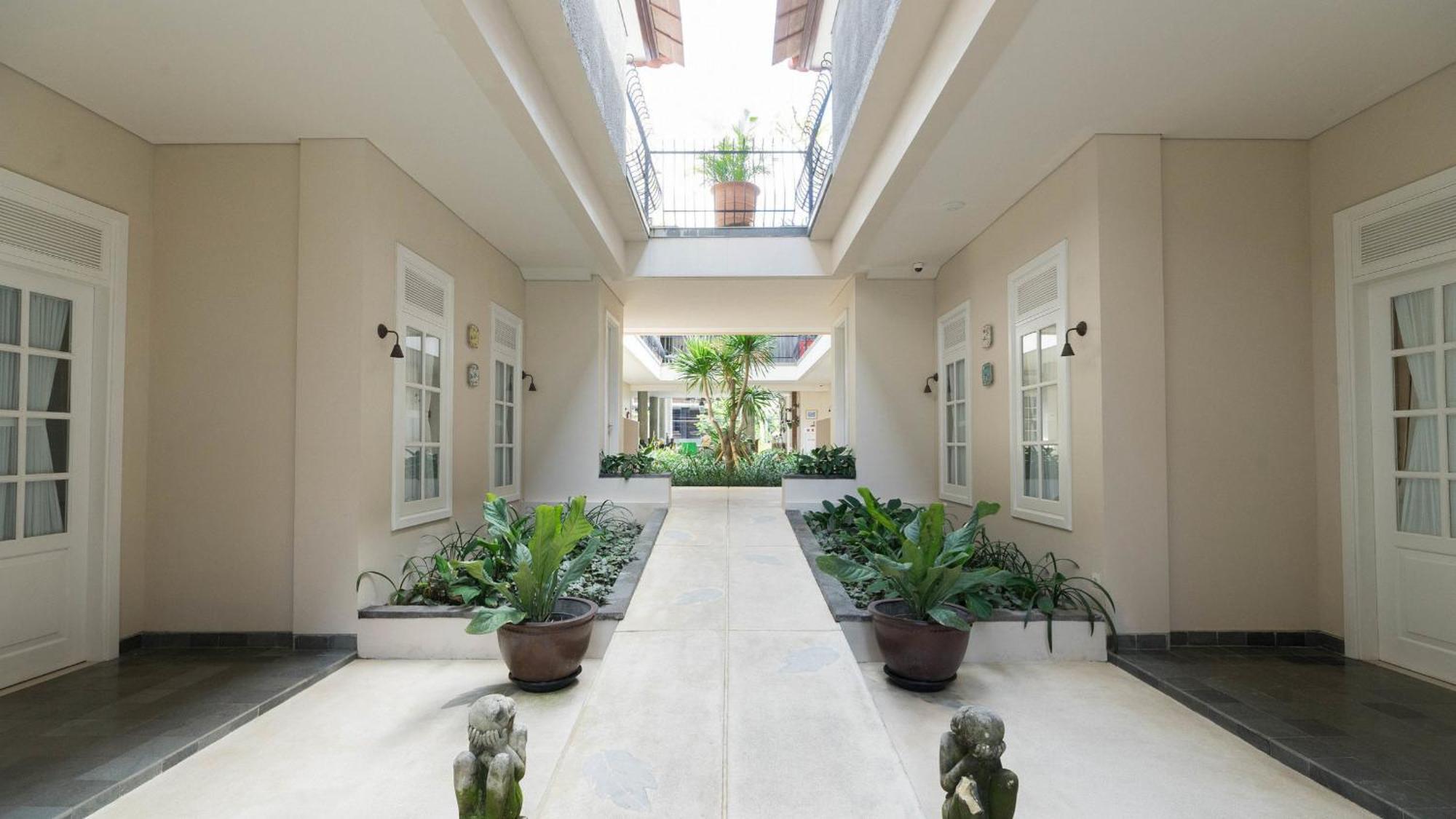 Solterra Boutique & Powered By Archipelago 4* Seminyak (Bali)