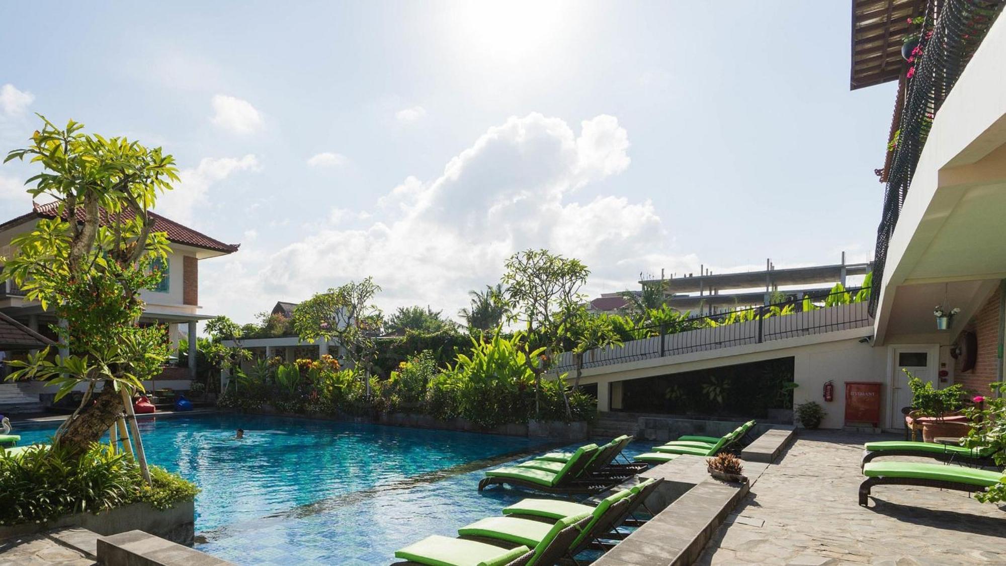 Solterra Boutique & Powered By Archipelago Seminyak (Bali)