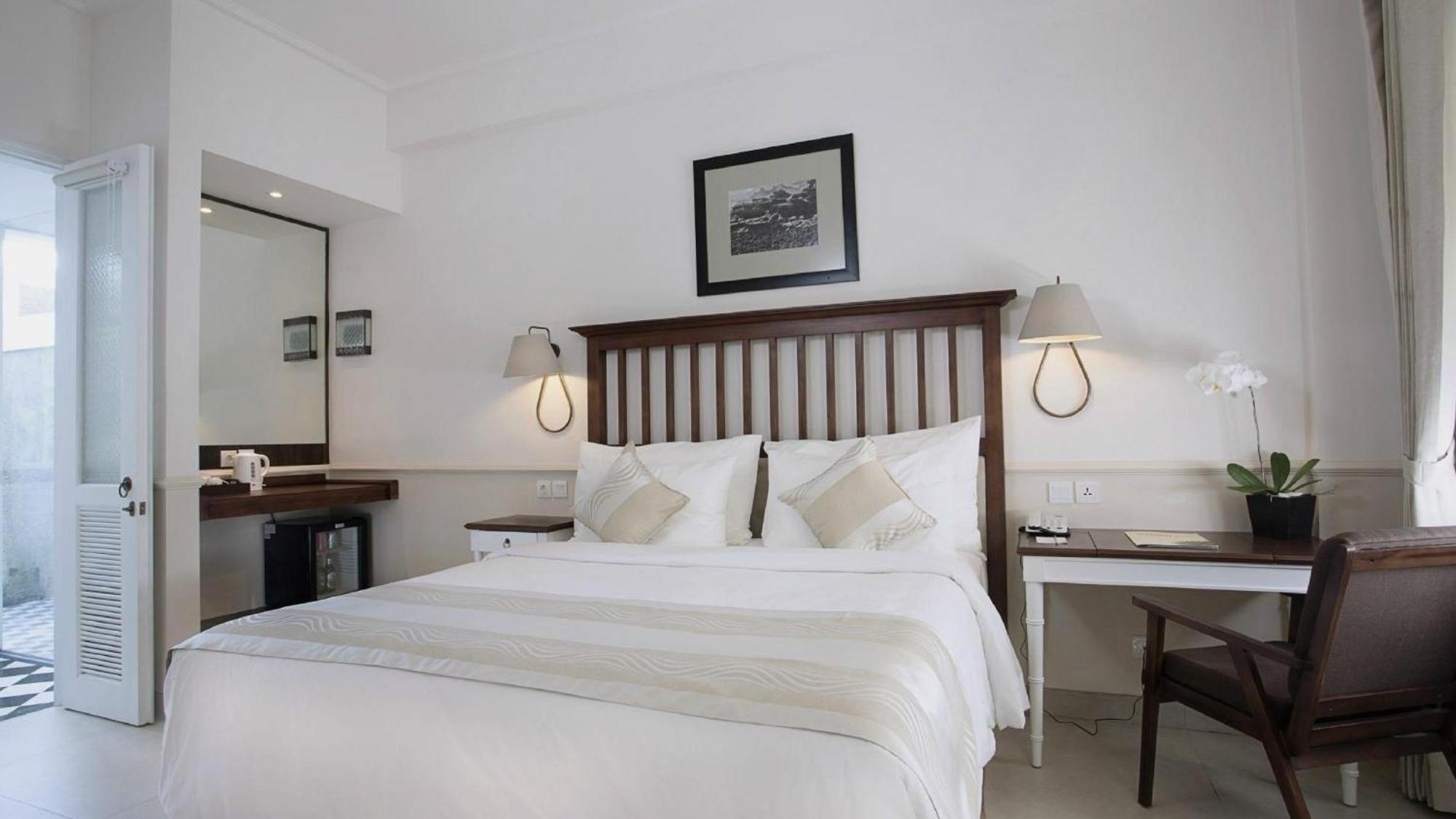 Solterra Boutique & Powered By Archipelago Seminyak (Bali)