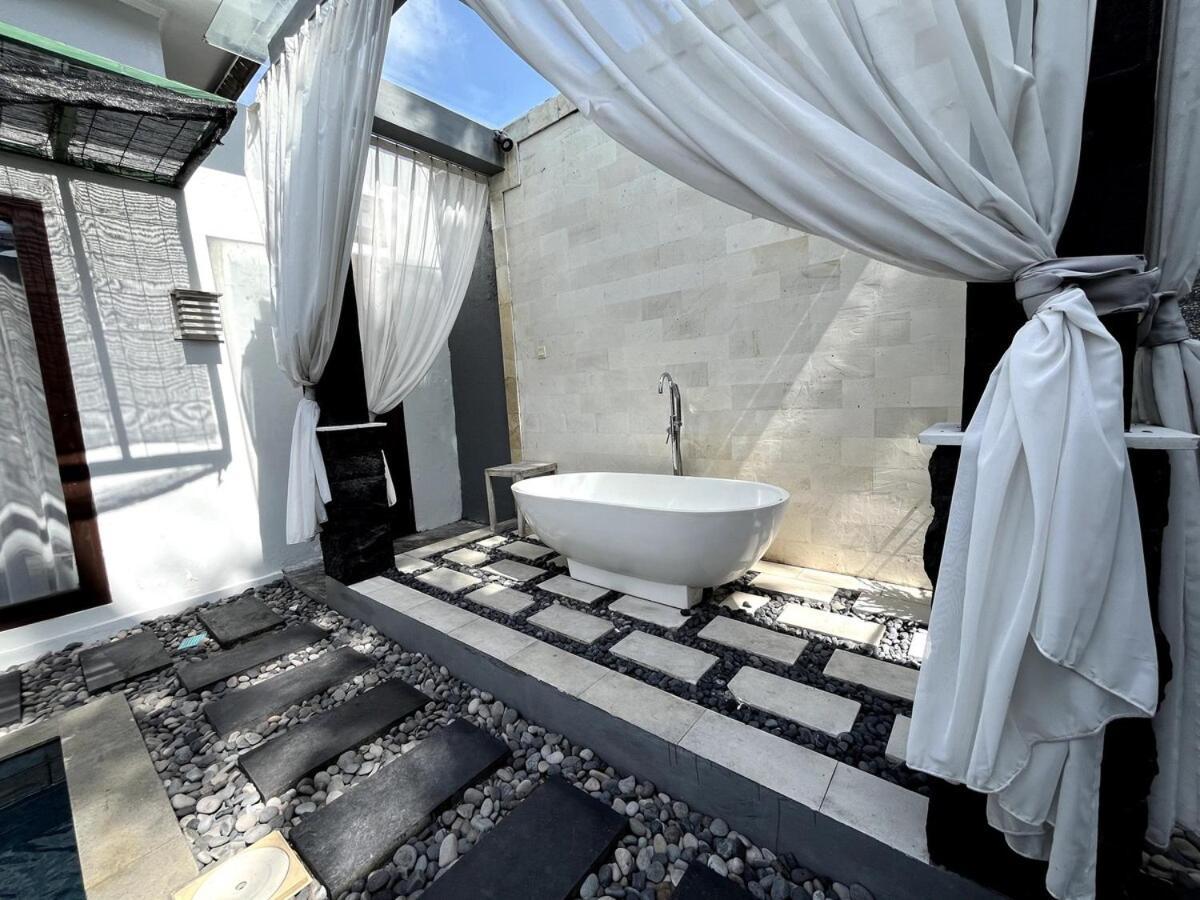 Grand Kesambi By Miel Seminyak (Bali)