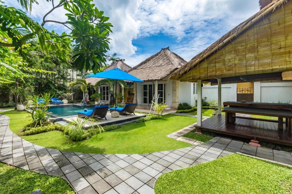 4 Bedroom Family With Pool Villa *