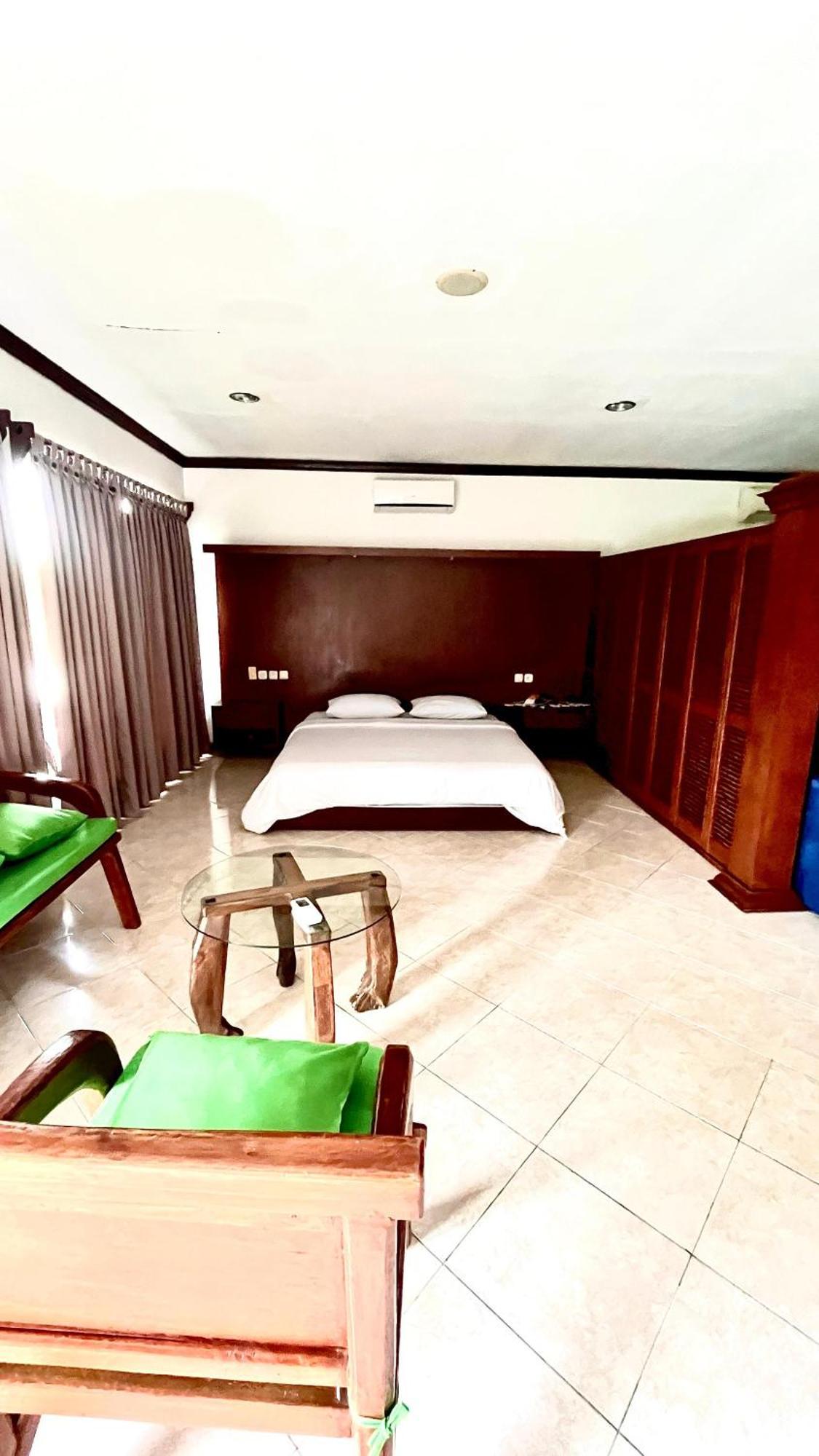 Kuta Apartment