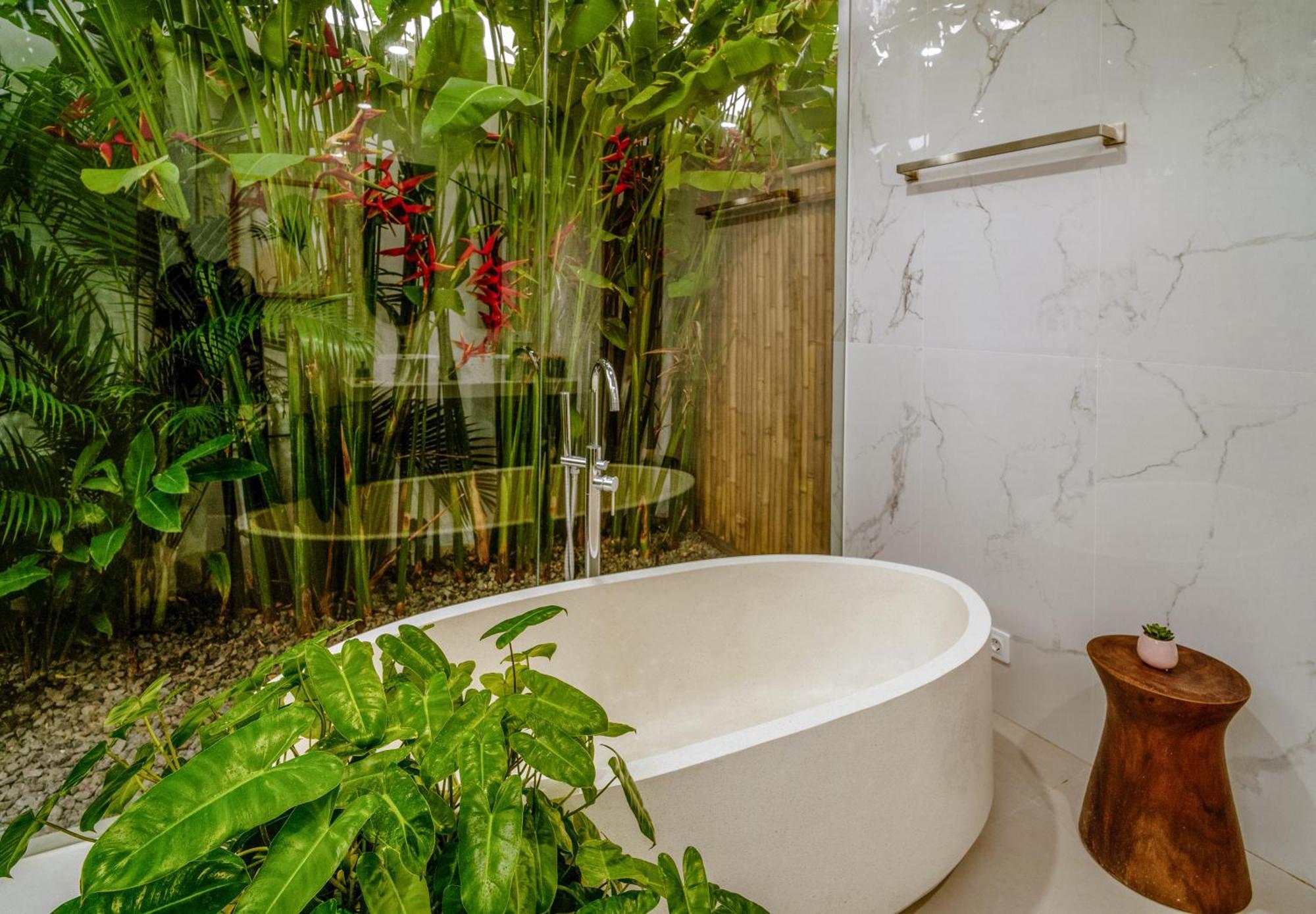 Bali Large 5-br Private Luxury Dandanku In Seminyak (Bali)