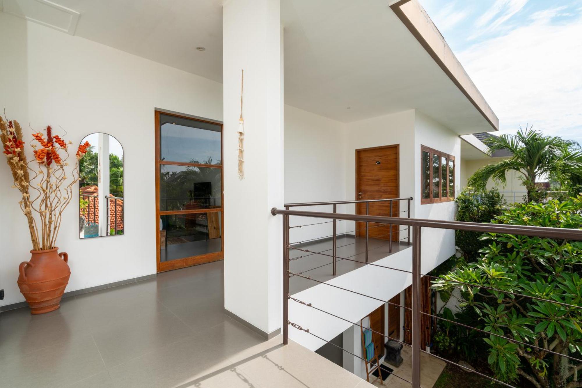 Beautiful Modern In The Heart Of
