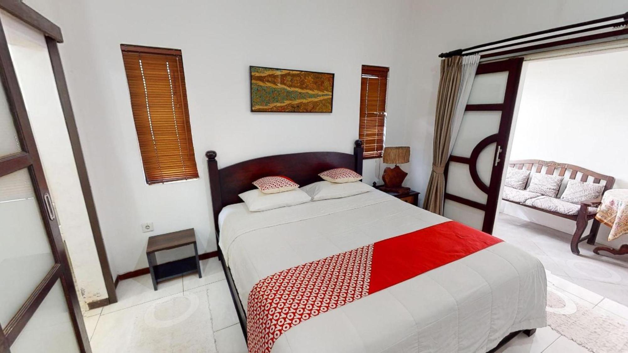 Hotel Super Oyo 2417 Panen House Seminyak (Bali)