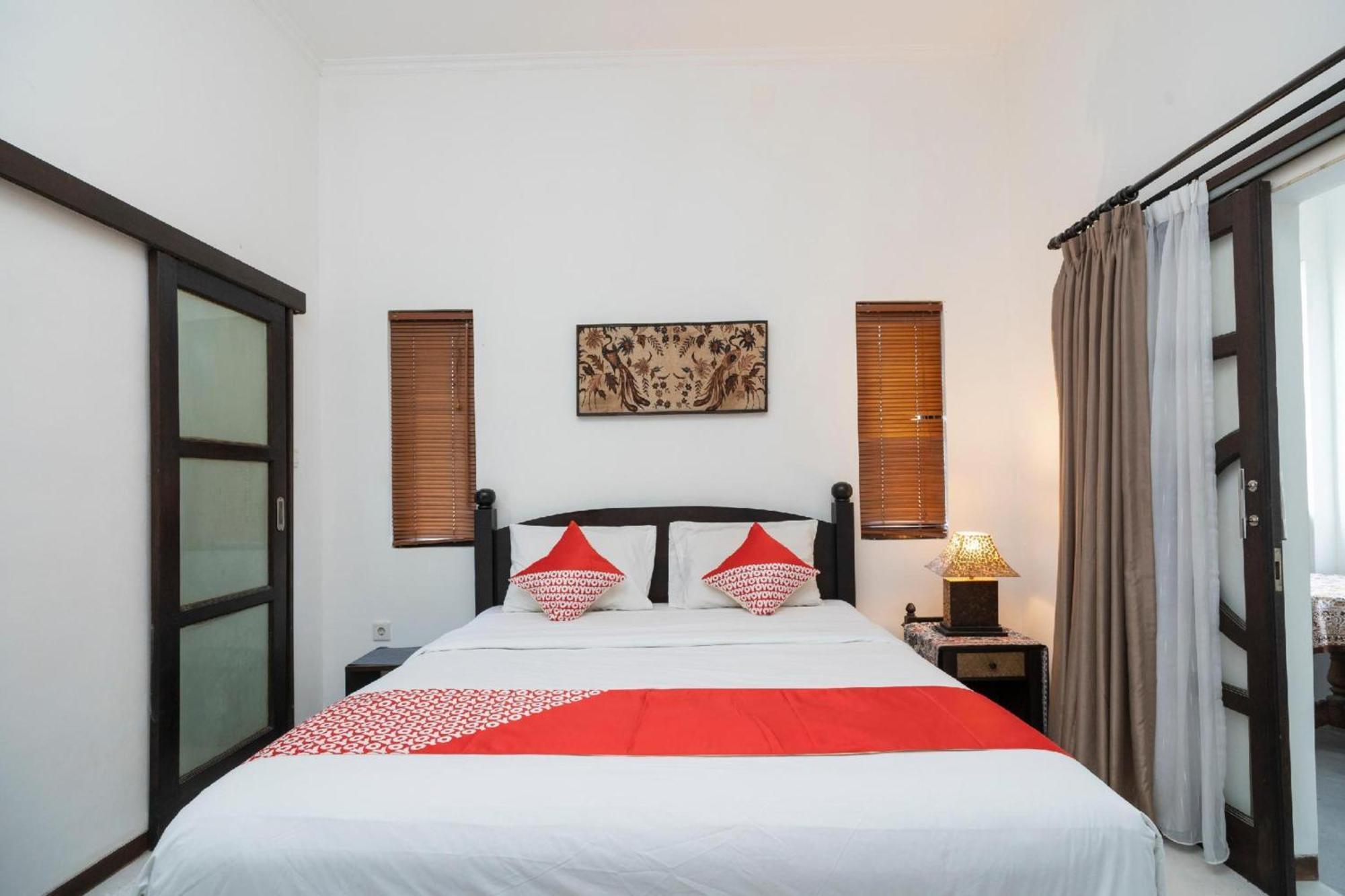 Super Oyo 2417 Panen House Seminyak (Bali)