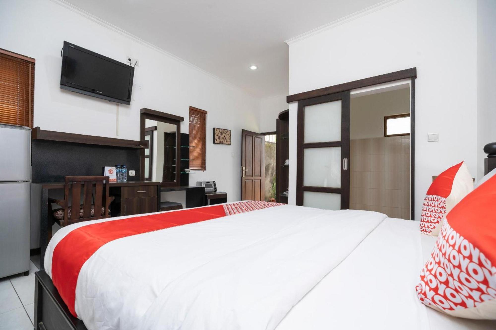 Super Oyo 2417 Panen House 2* Seminyak (Bali)