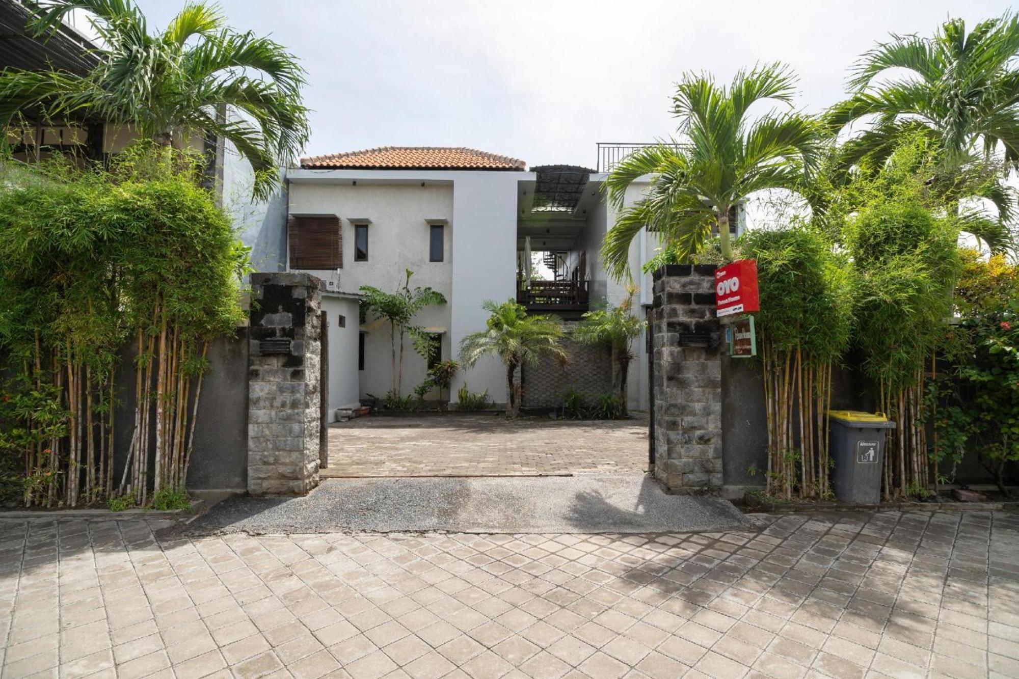 Super Oyo 2417 Panen House Hotel Seminyak (Bali)