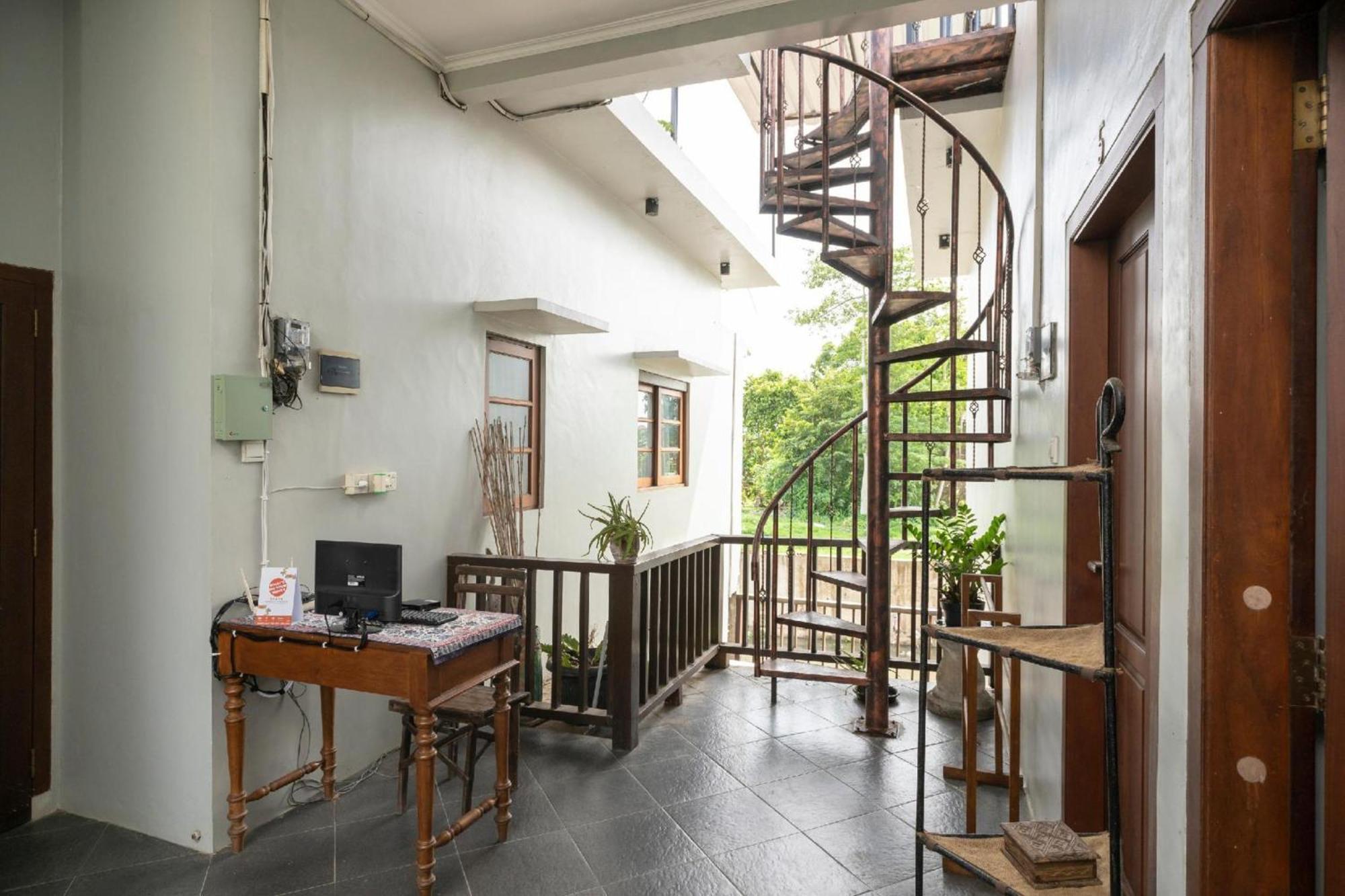 Hotel Super Oyo 2417 Panen House Seminyak (Bali)