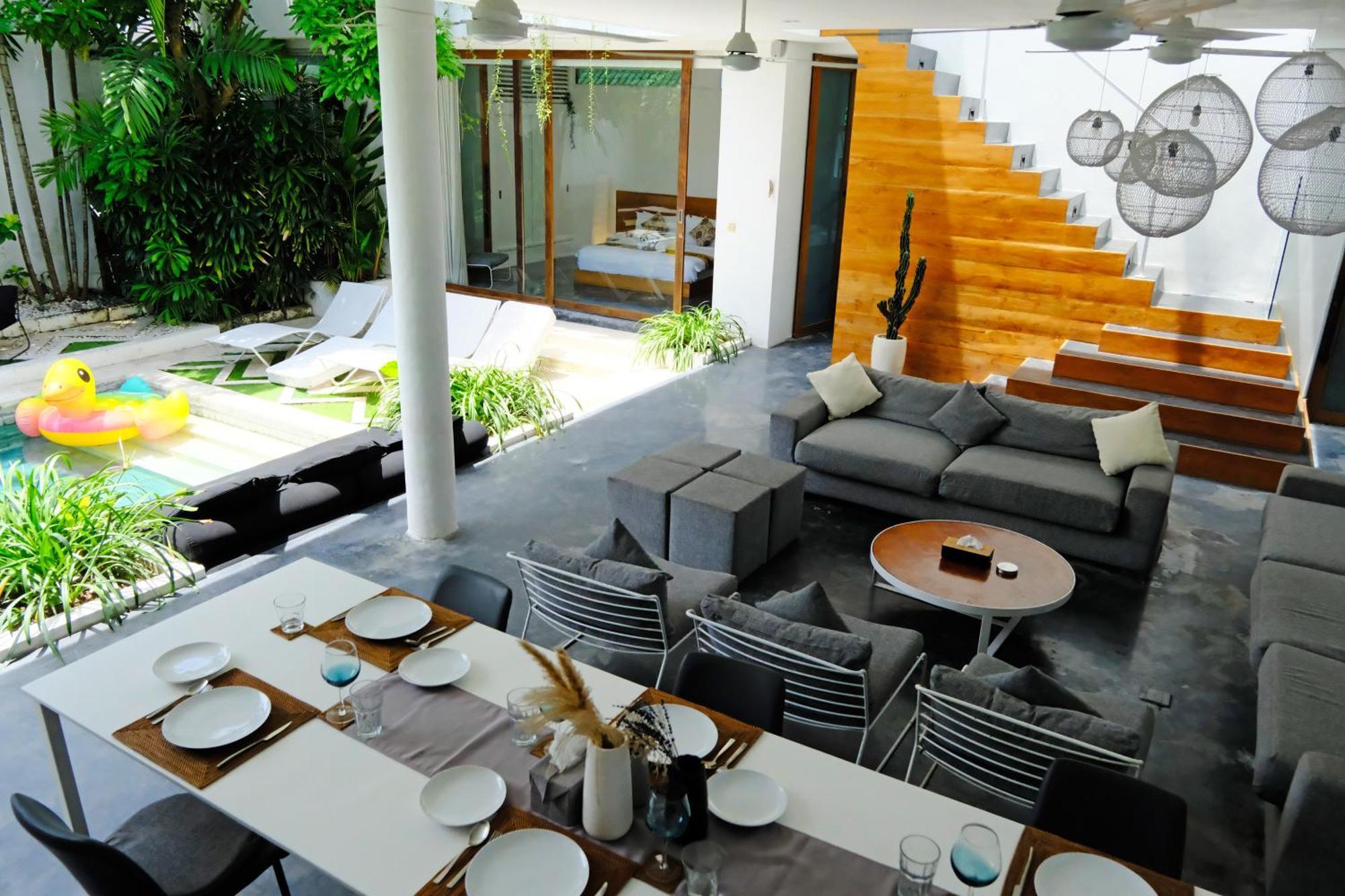 Modern & 3 Bedroom Cinema * Seminyak (Bali)